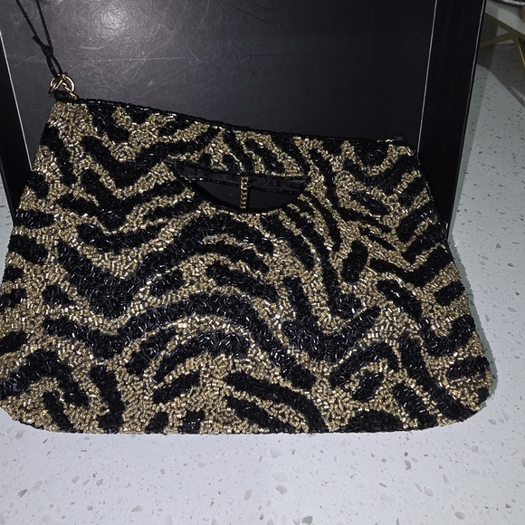 Rachel Zoe Black and White Beaded Clutch - Picture 6 of 7